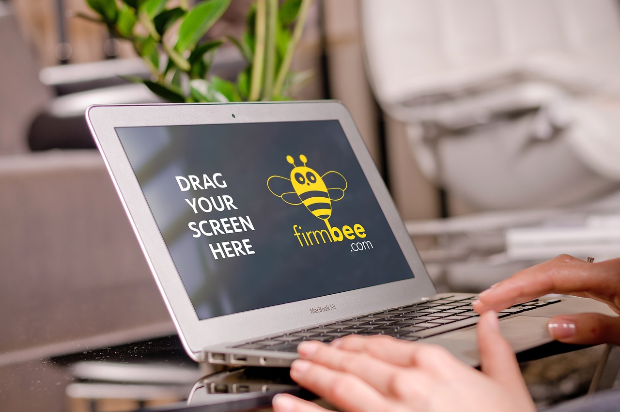 디지털 미니멀리즘 다크모드 예산 구독 사진