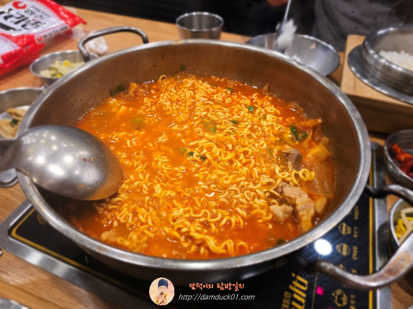 고기 김치찌개 