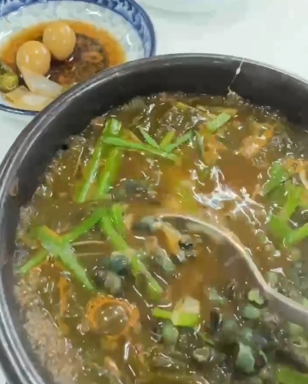 전현무계획-충주-올갱이해장국