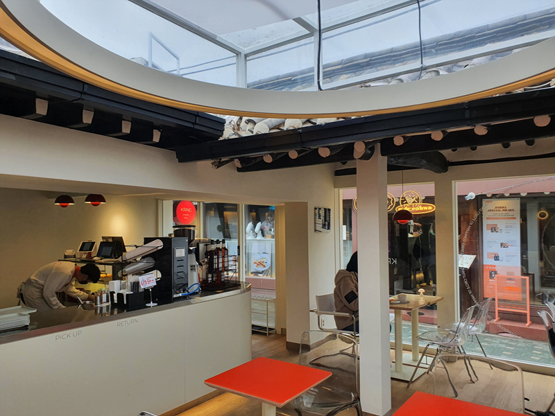 익선동-크링-실내