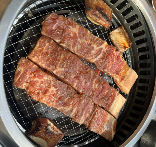 생방송투데이 포천 양식 파스타 맛집 오스스 / 산정호수 마늘 소갈비 맛집 초가옥 안내