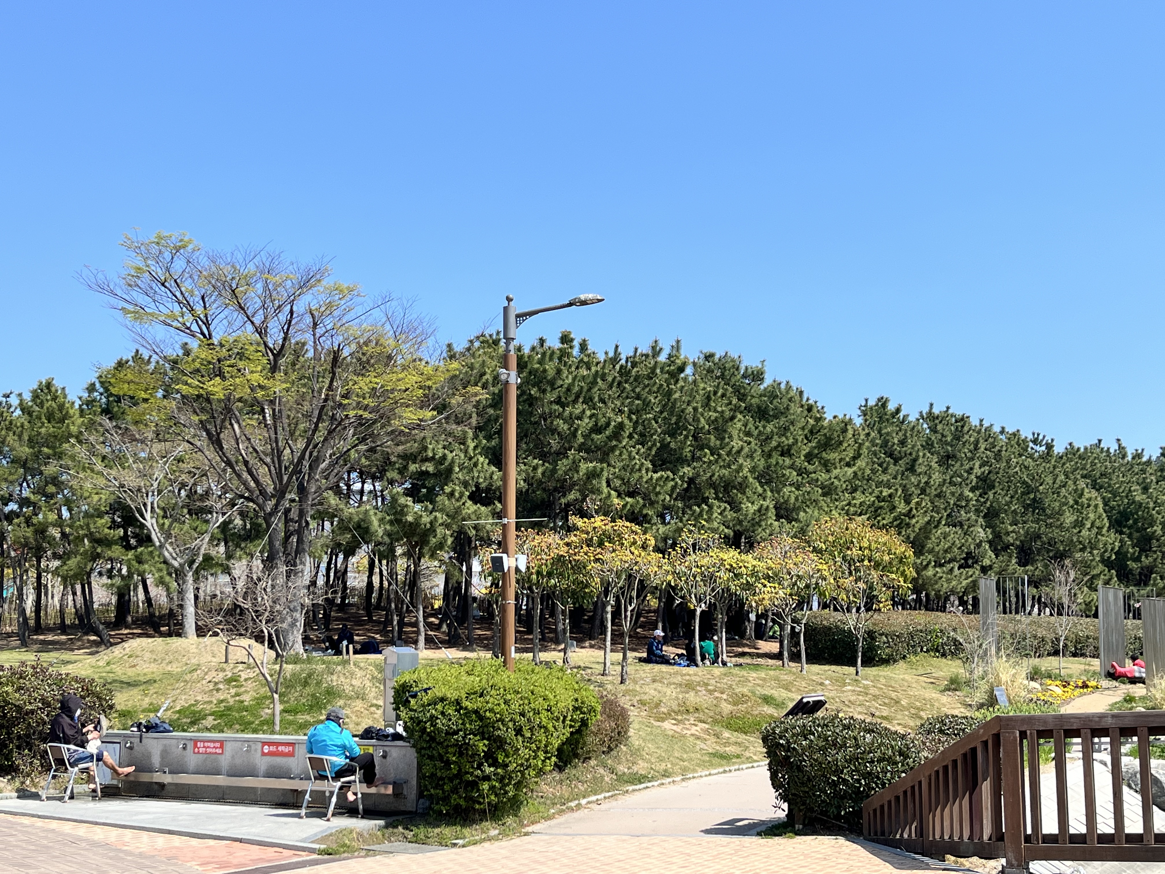 발을 씻을 수 있는 장소 사진