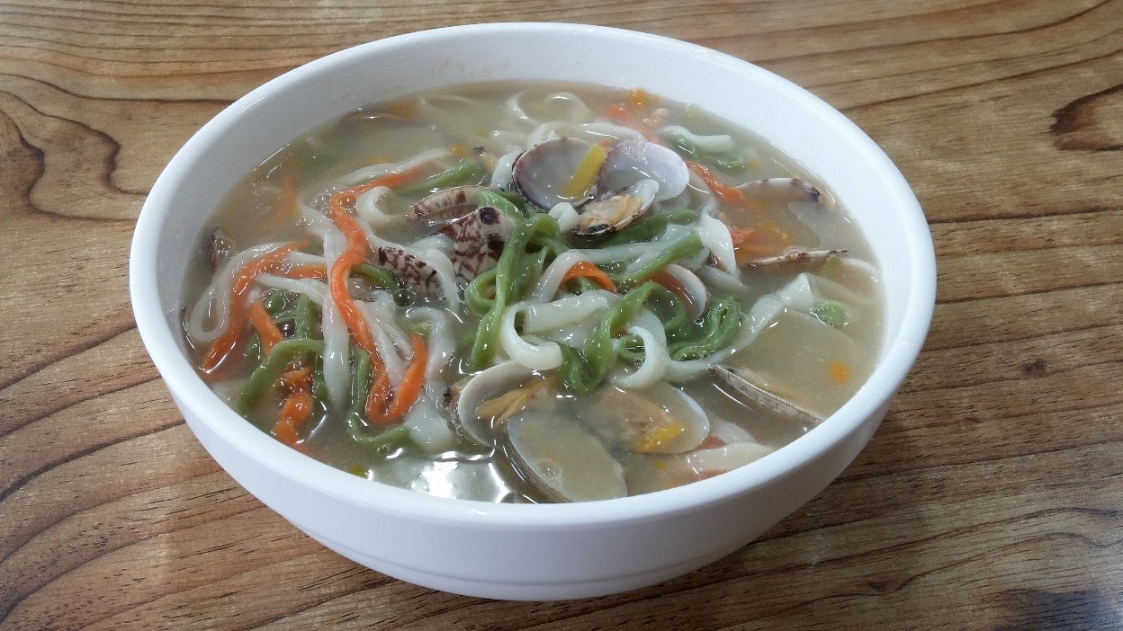 피나클랜드 맛집