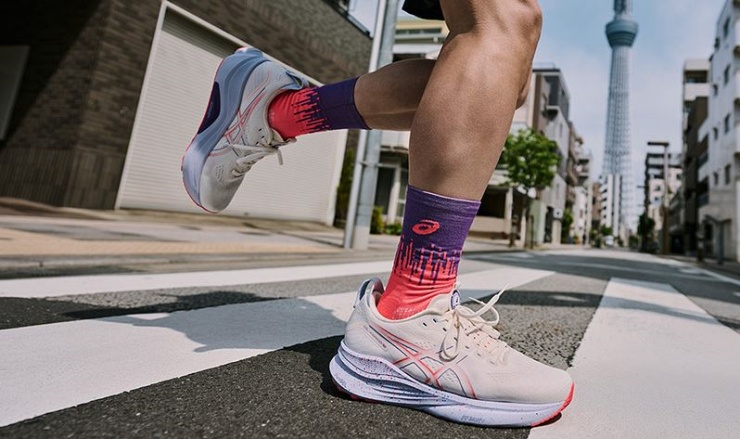 아식스 젤카야노 32