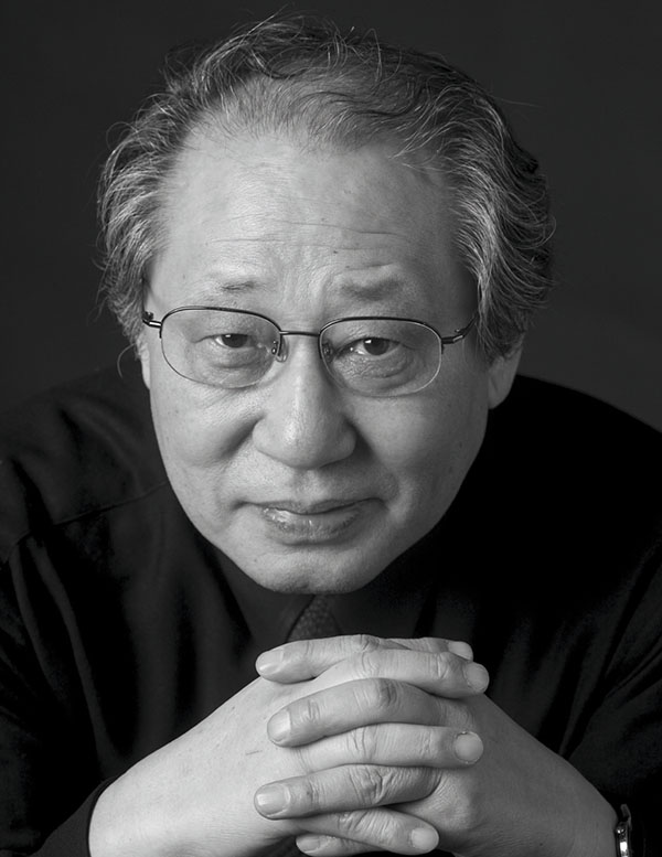 황현산