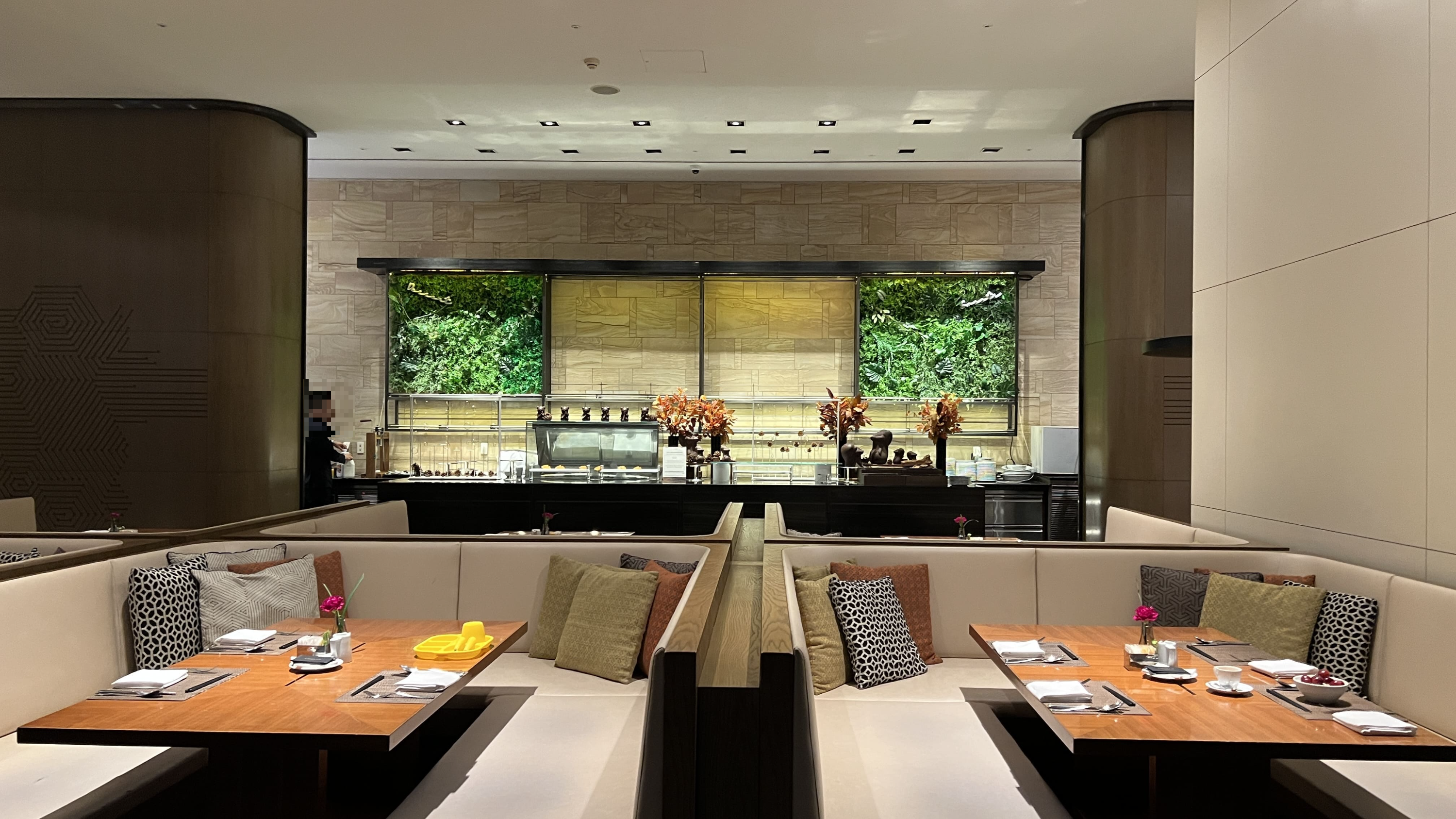 콘래드서울호텔-zest-조식