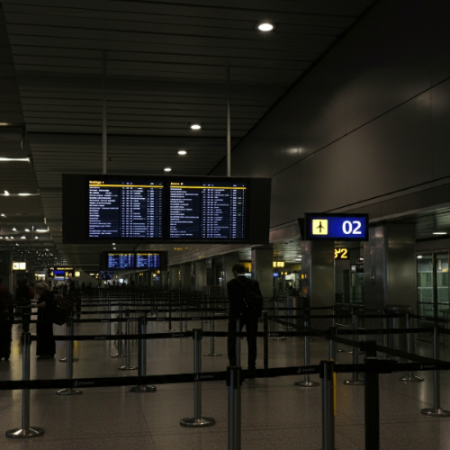 새벽 공항 모습