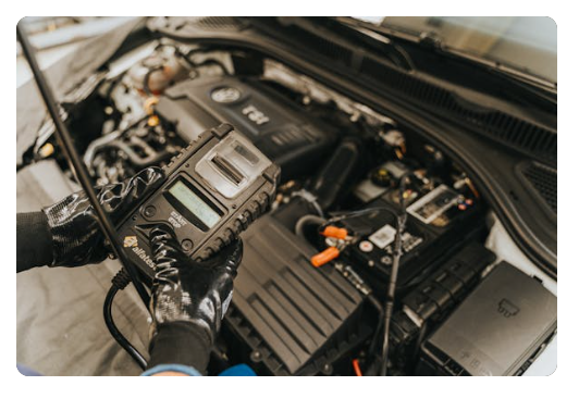 자동차 배터리 교체
