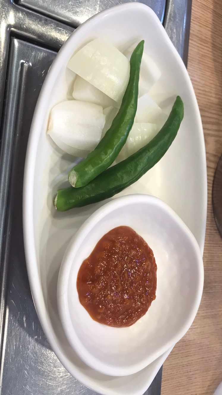 닭 한 마리 칼국수