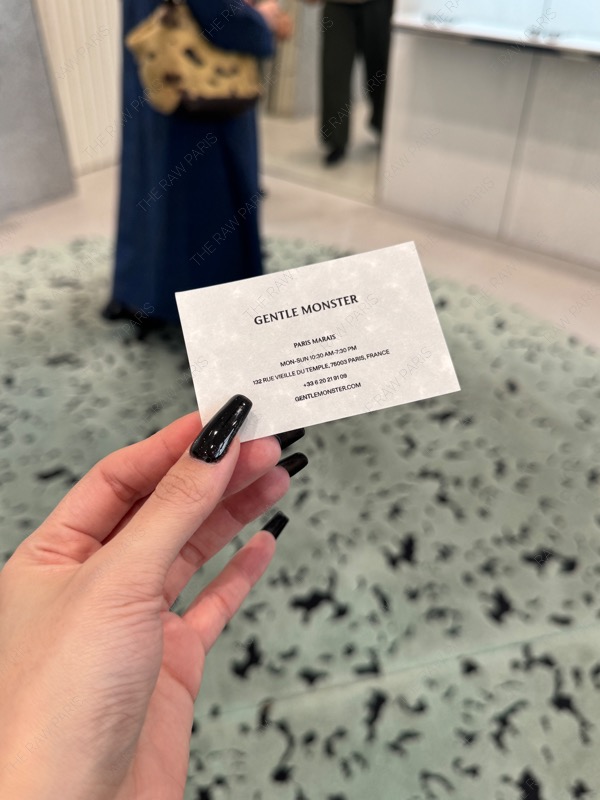 프랑스 파리 마레 젠틀몬스터 명함