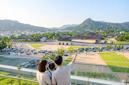 대한민국역사박물관-옥상정원-가족여행-경복궁뷰