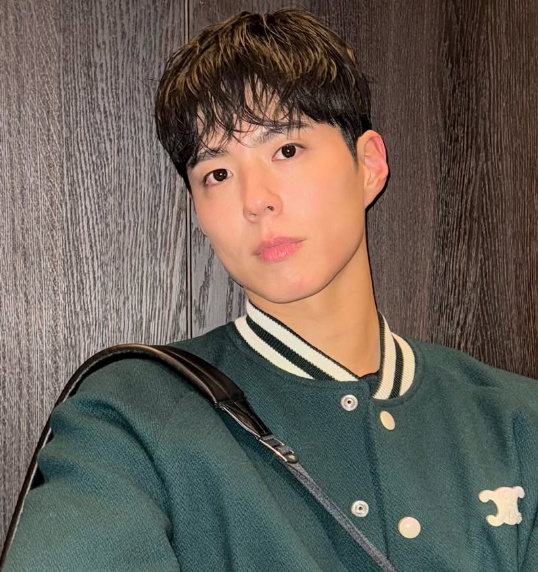 배우 박보검 키 나이 몸무게 혈액형 소속사 영화 드라마 MBTI