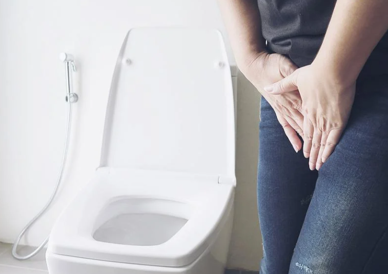 소변에서 피가 나오는 경우 원인