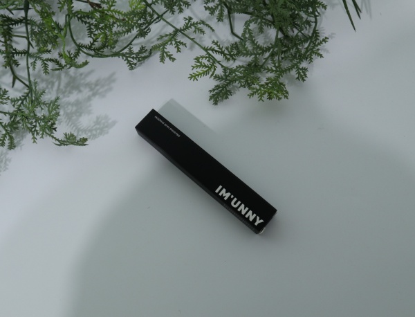 아임유니헤어섀도우