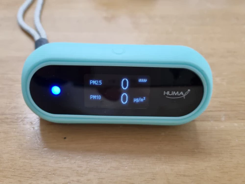 미세먼지측정기의 수치가 0이다