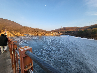 마장호수 출렁다리