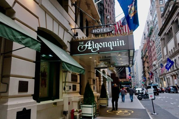 Revitalized Algonquin Hotel New York (사진 출처: Getaway Mavens)