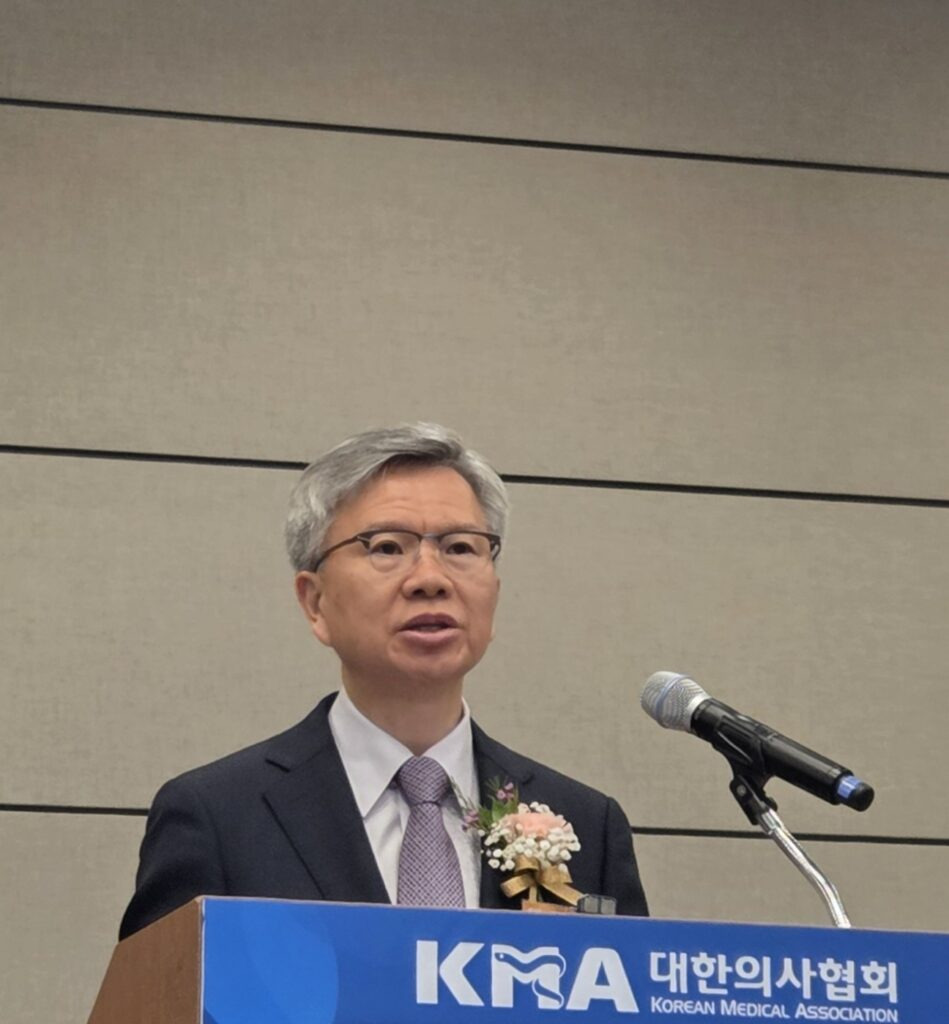 김택우 의협 회장