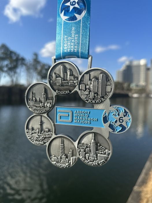 세계 메이저마라톤 6개 대회를 모두 완주하면 수여하는 '6스타 완주자 메달.