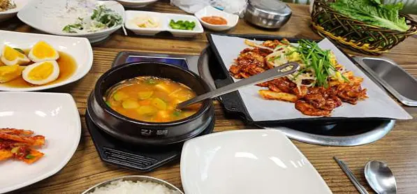 백운식당