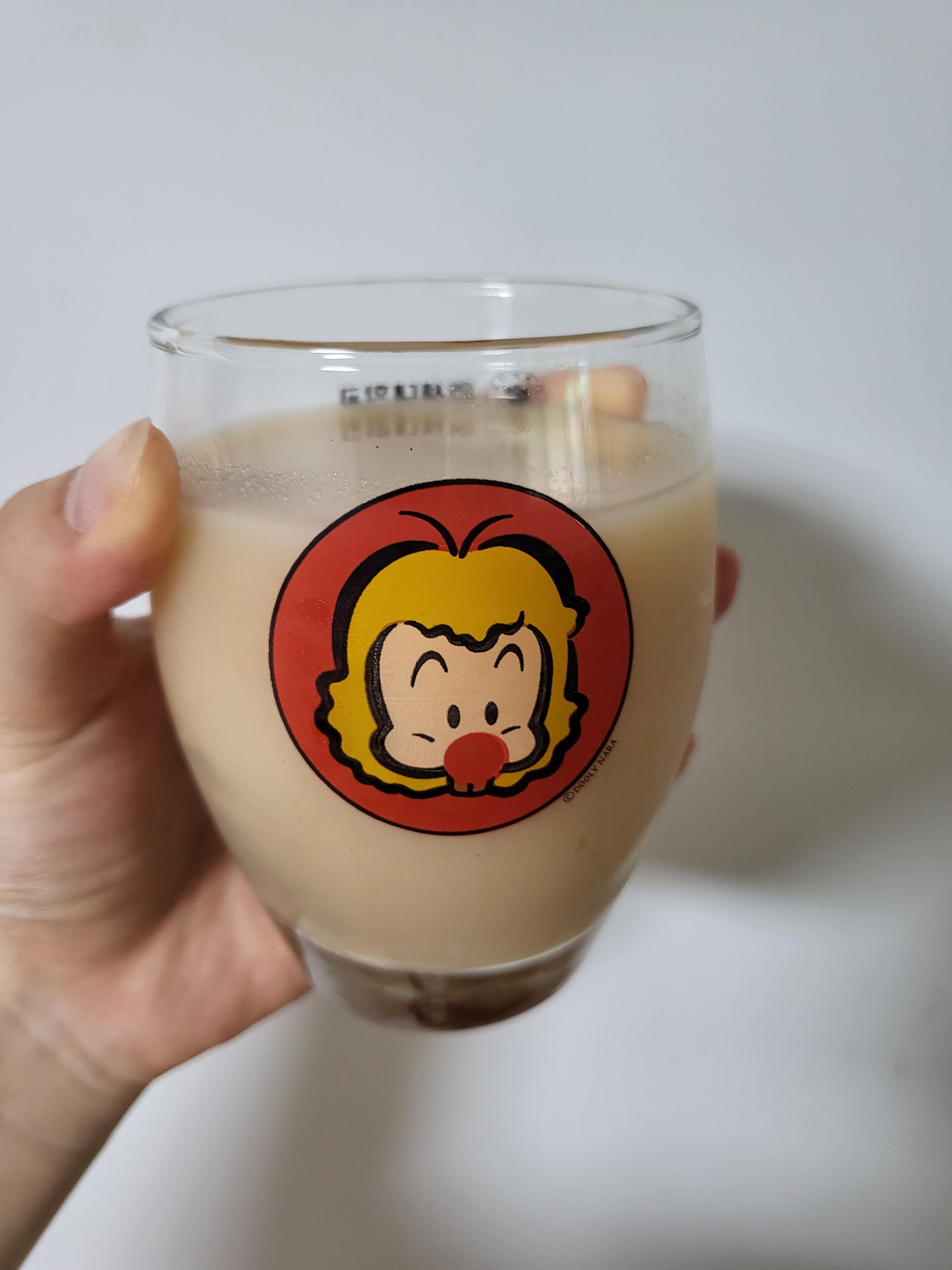 막걸리 따랐을 때