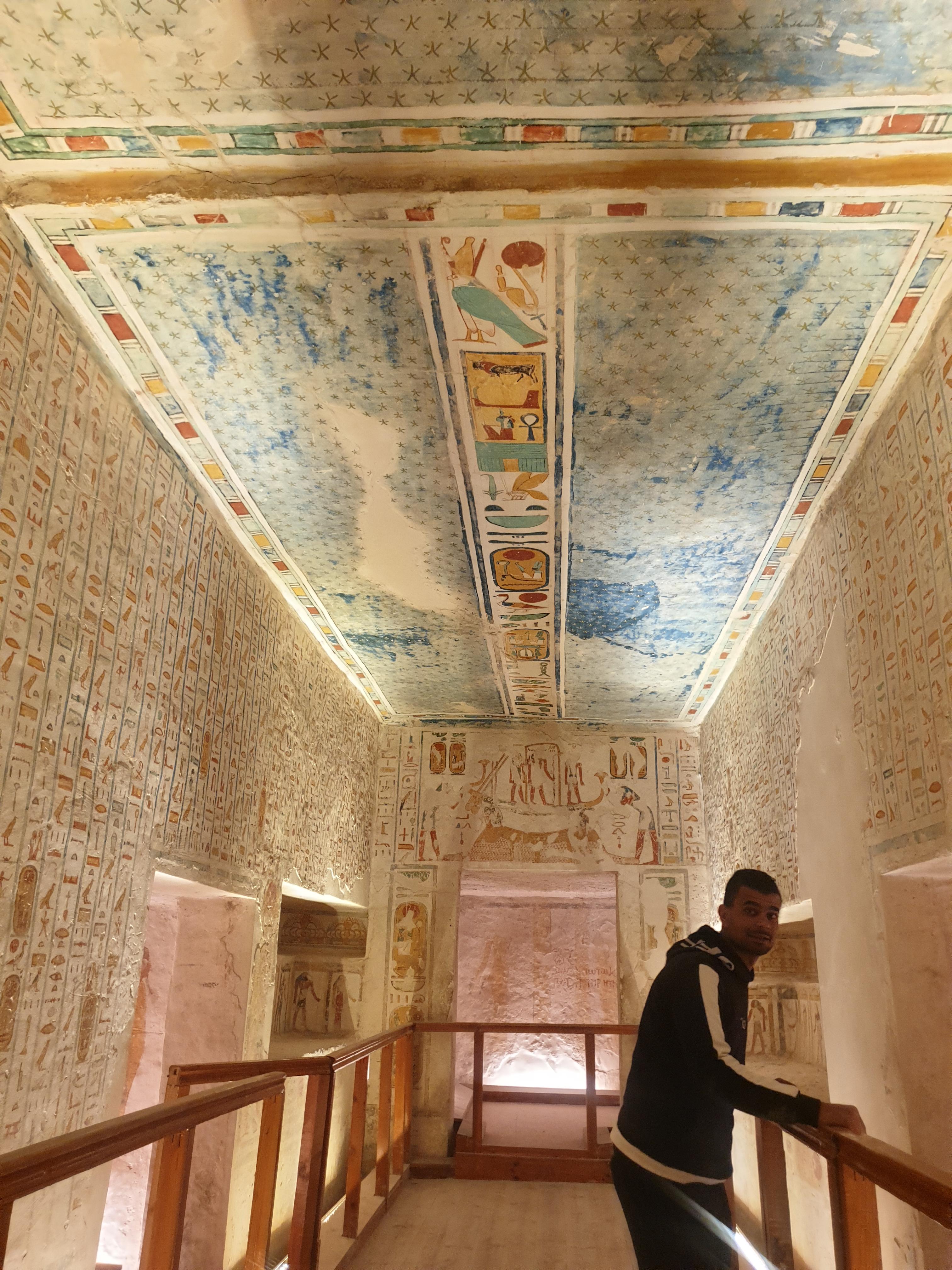 왕가의 계곡 무던 내부