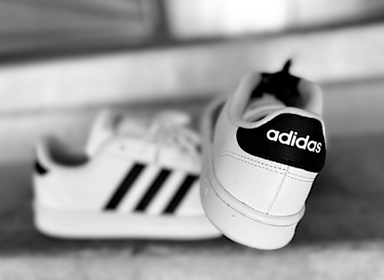 아디다스, 기술과 지속 가능한 미래를 위한 노력