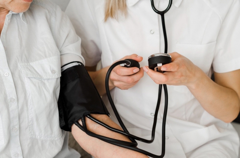 🎯 약 없이 혈압 낮추는법 생활습관 5가지