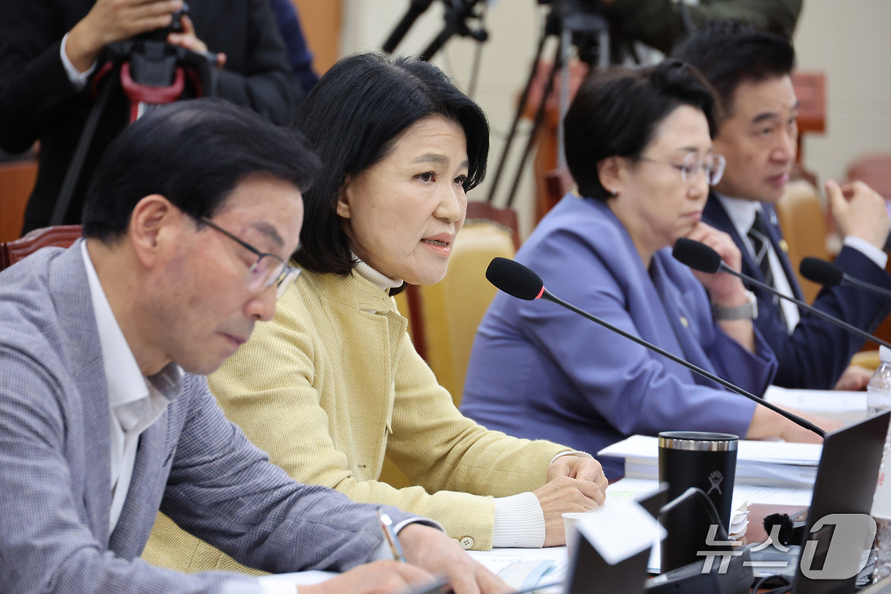 이진숙 국감 참여 총정리|헌재 가처분 일부 인용·나이·프로필·학력·고향·남편·경력
