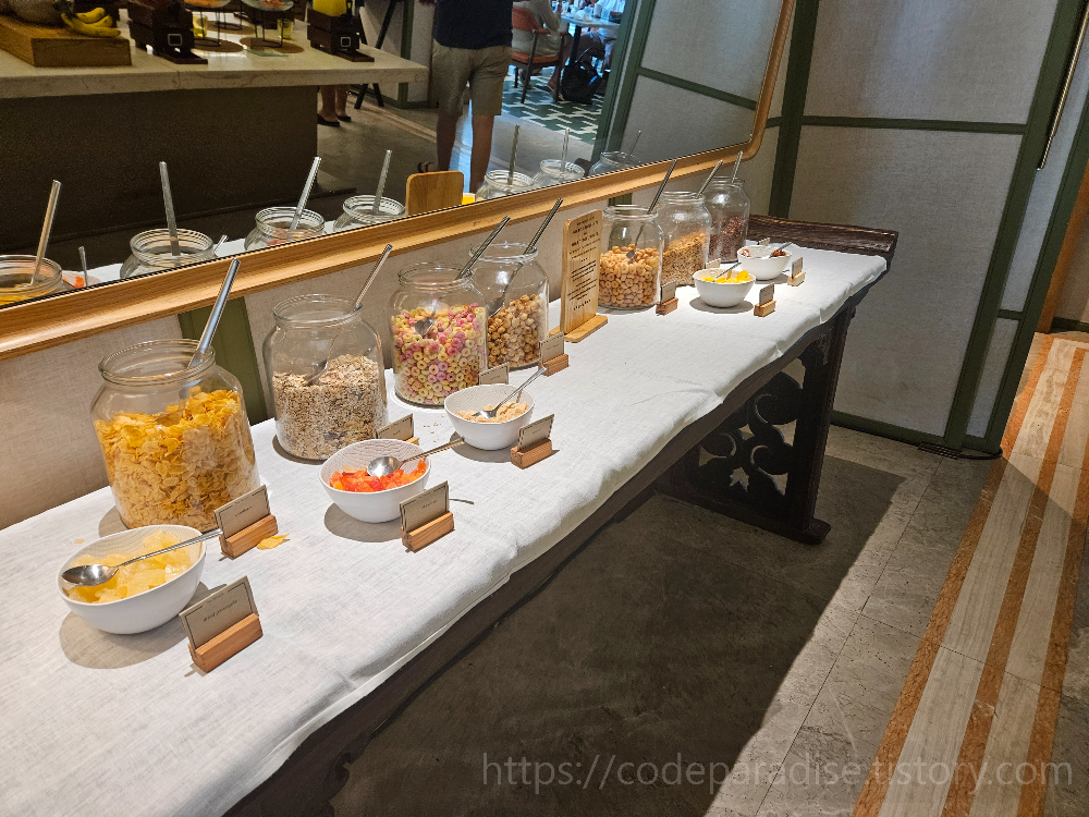 호텔 조식 사진