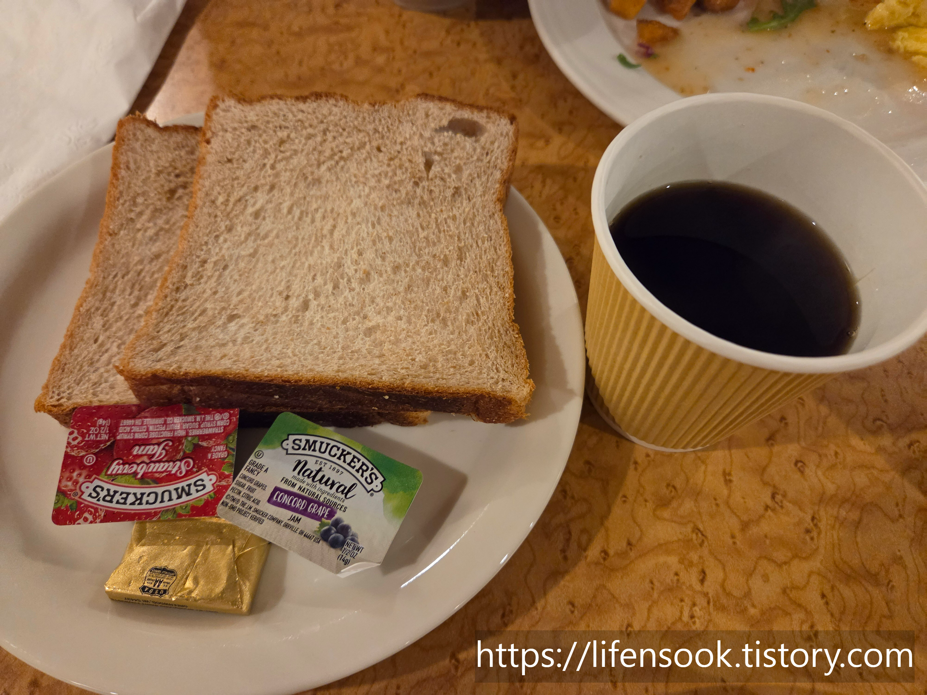 와이키키 리조트 호텔 조식 뷔페 음식 2