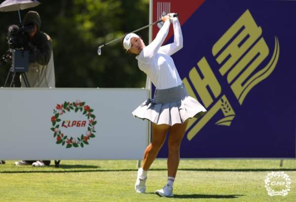 김민솔 프로 나이 프로필 고향 학력 및 KLPGA 슈퍼루키 2026시즌 우승 상금 전관왕 대기록 심층 분석