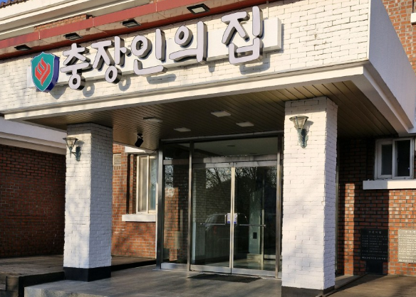 광주 군마트 영업시간