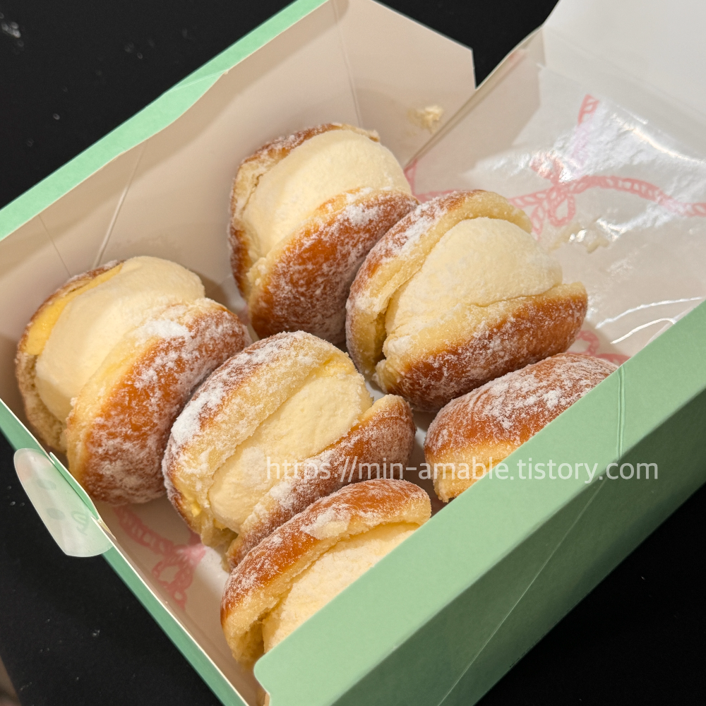 노티드_우유크림도넛