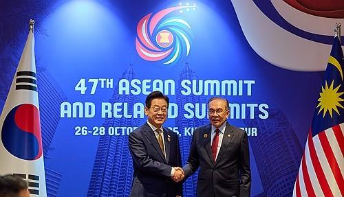 한&middot;말레이시아 FTA 타결! 자동차&middot;철강 관세 철폐로 수출길 &lsquo;활짝&rsquo;&rdquo; 관련 사진