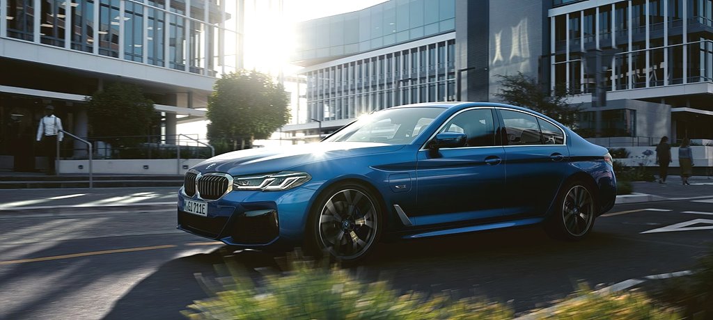 BMW 5시리즈 제원 및 디자인 가격표 특징 정리(520i 530i 가격)