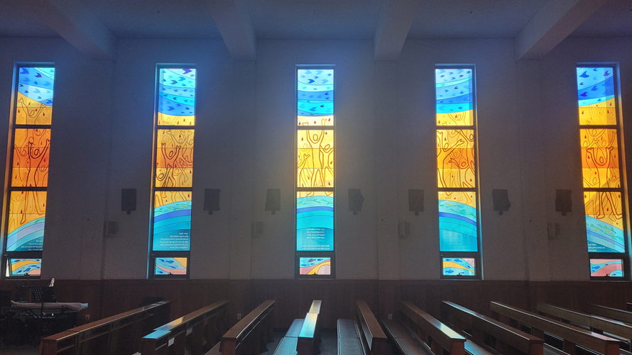 진주 가좌동성당 스테인드글라스
