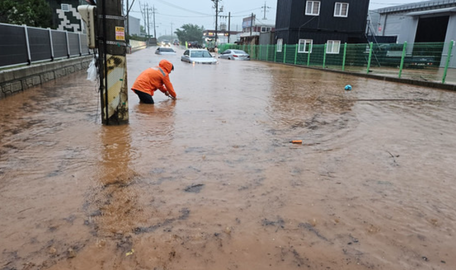 17일 오전 파주시 도로상황