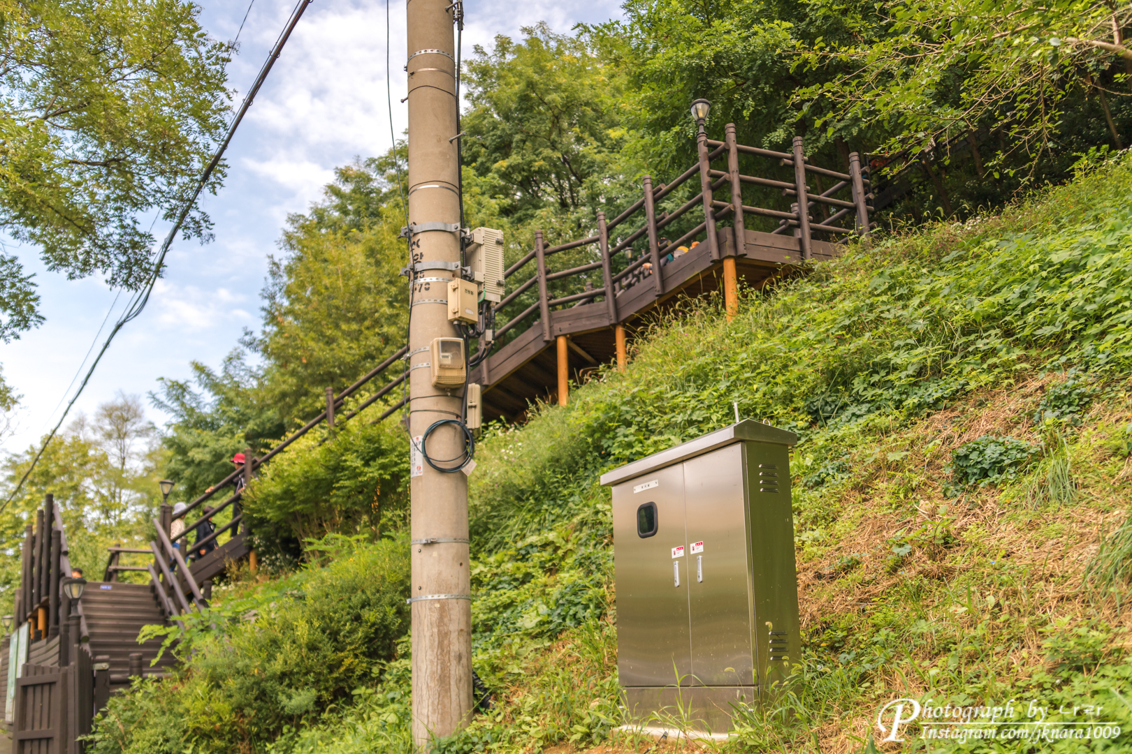 하늘공원 올라가는 계단