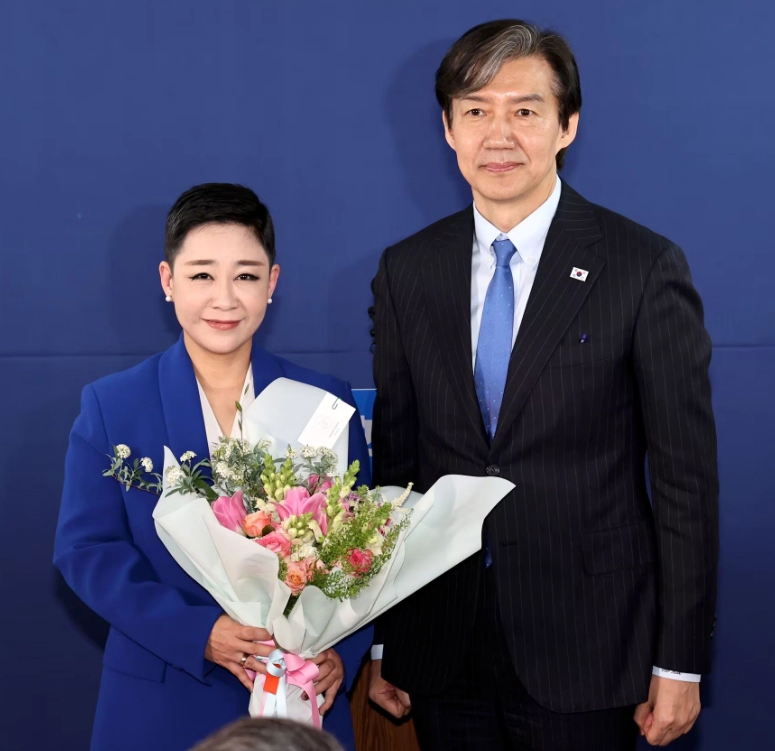 가수 리아 조국혁신당 입당 이유