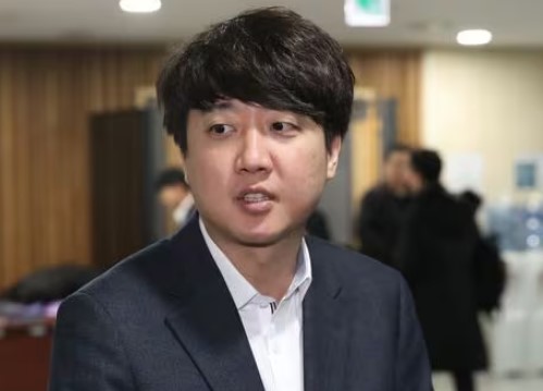 김건희 특검 명품백 몰카 이준석 비난 상황 