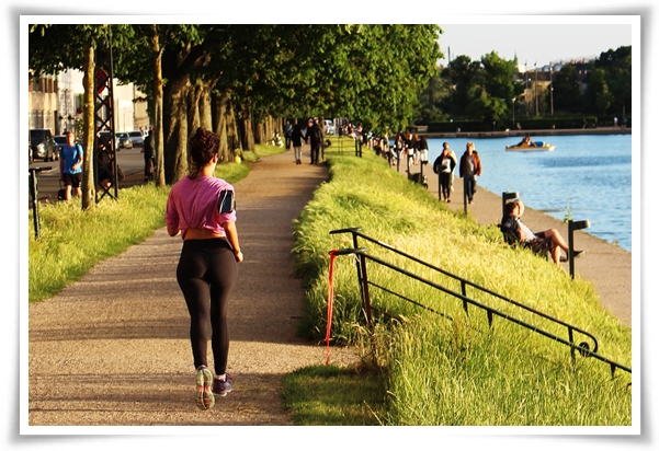 "슬로우 조깅" 몸과 마음의 조화를 이루며 건강을 증진시키는 탁월한 운동!