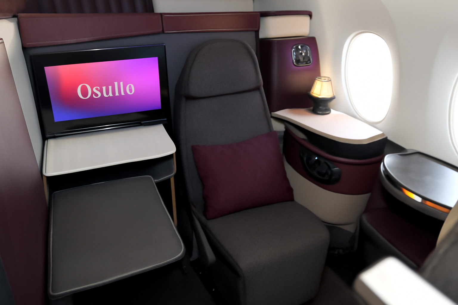 Qatar Airways Qsuite (A350) 관련 사진