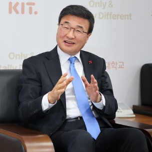 김대식 총장 프로필 나이 고향 학력 교수 경력