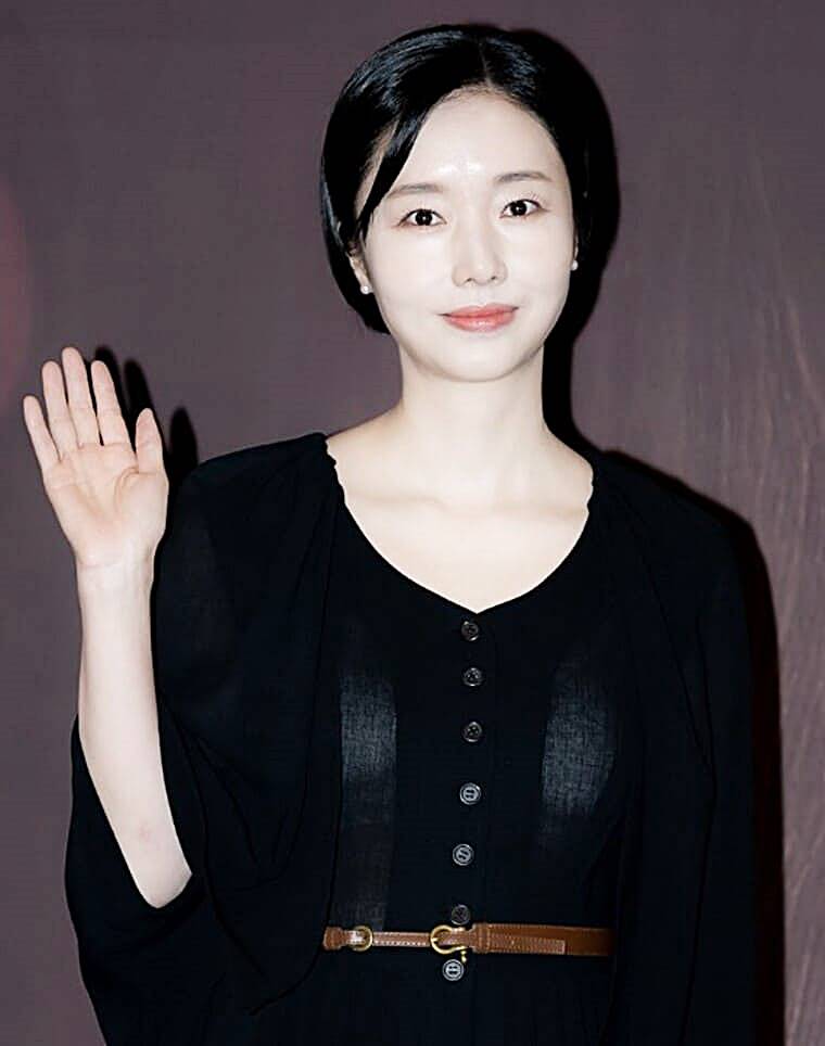 가수-겸-배우-이정현