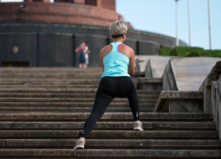 계단오르기-운동