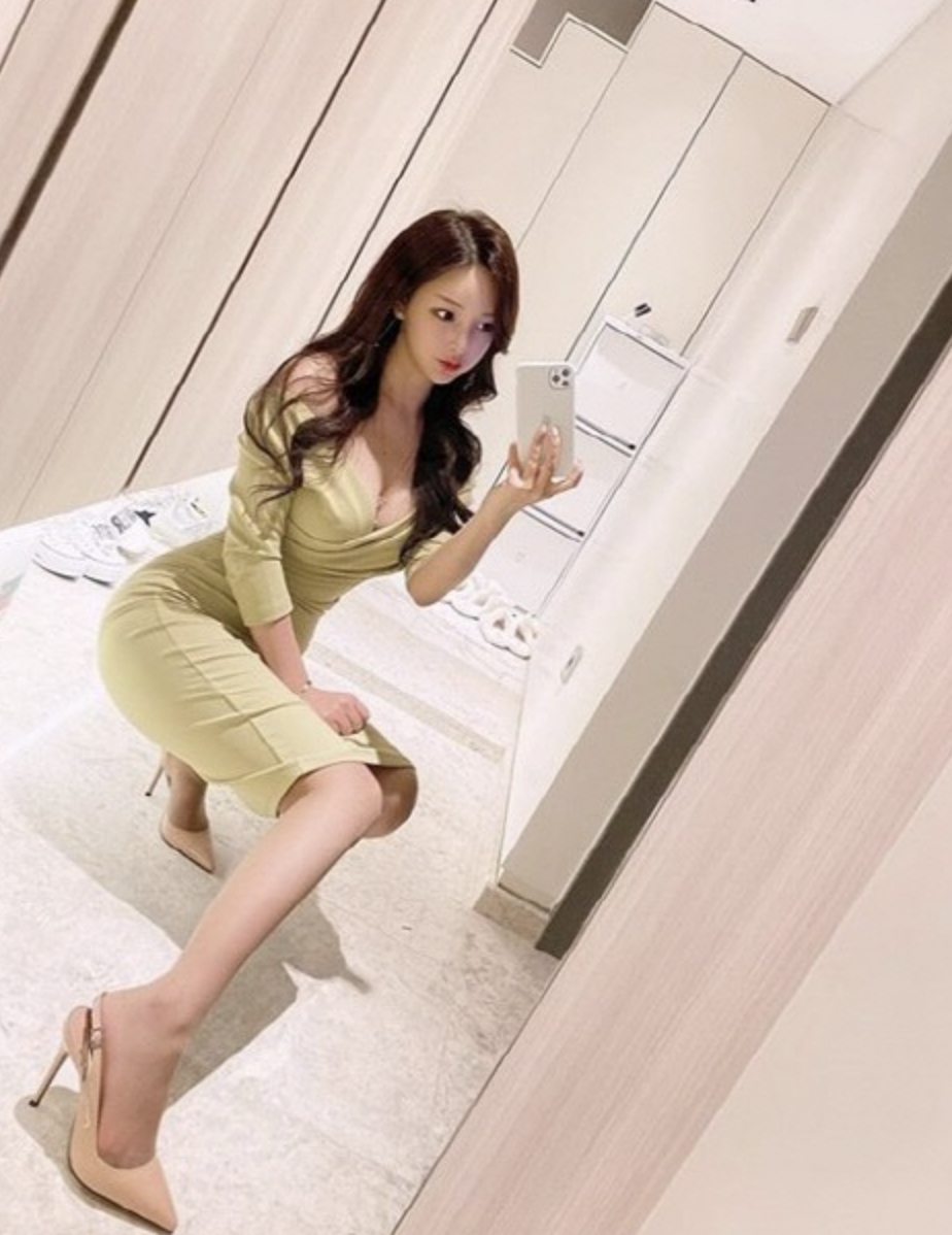 야옹이 작가 거울 사진