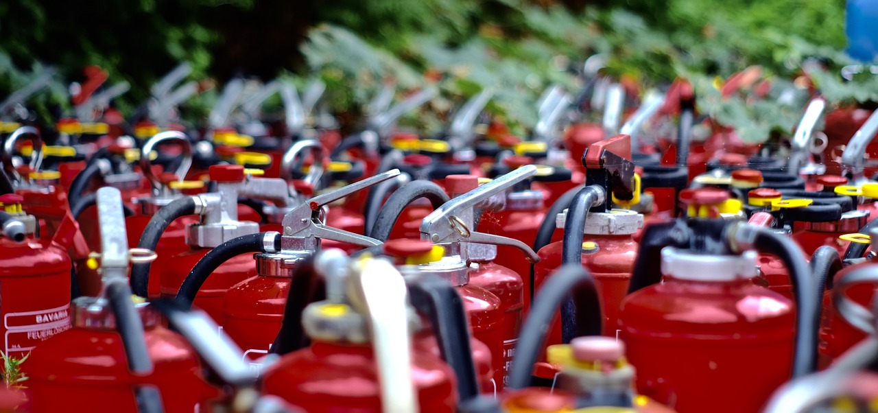 소화기 종류 - 가정용 소화기, 업소용 소화기, 투척용 소화기