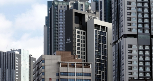 &lsquo;힐스테이트 청량리 더퍼스트&rsquo; 오피스텔 전경.