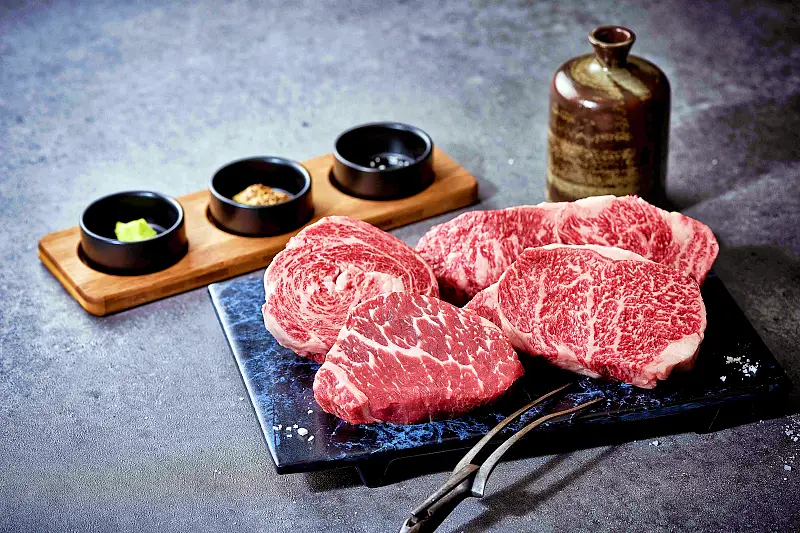 토요일은 밥이좋아 토밥 숙성 한우 소고기 모듬 구이, 육회, 새우살, 꽃등심 용리단길 신용산역 히밥 히포 현주엽 찐 단골 맛집 추천 토밥좋아 방송정보